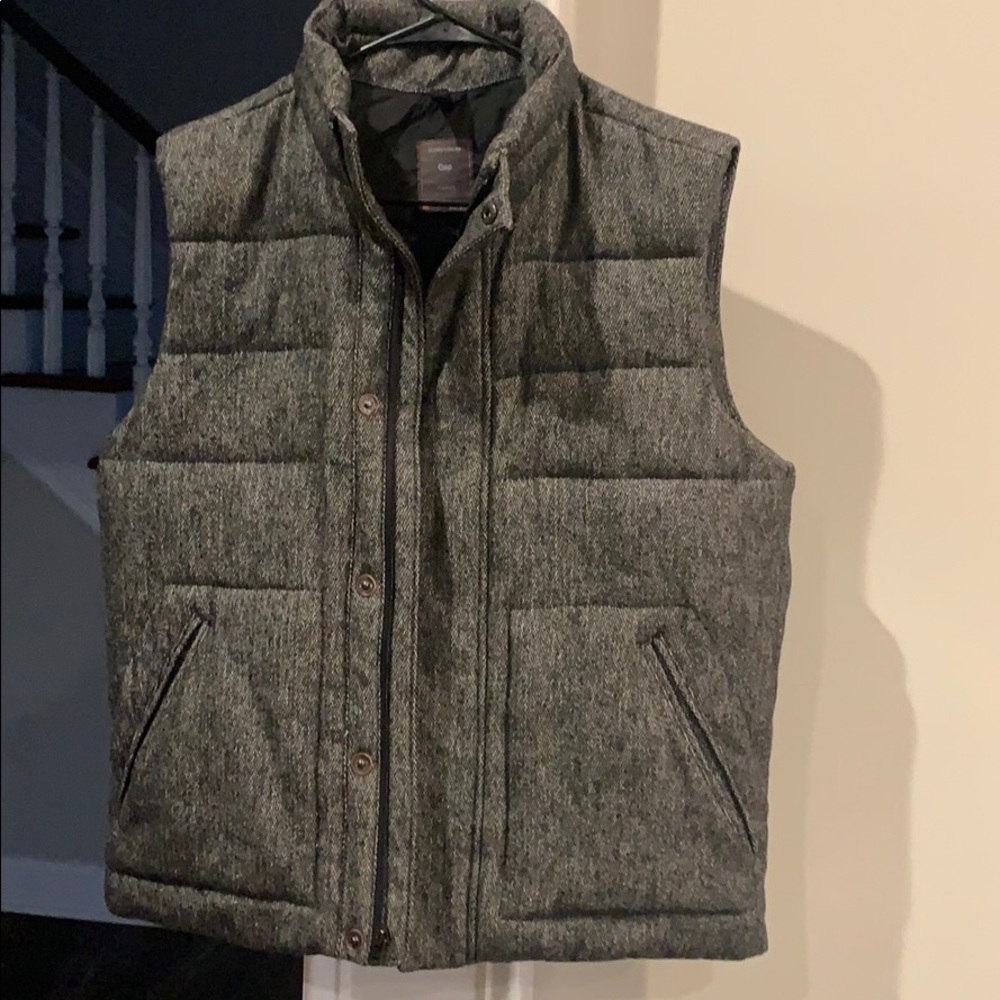 Tweed vest